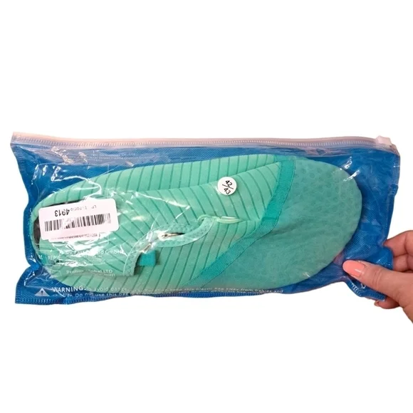 Water Shoes, Mens Size 9-10 or Womens Size 11, Simari, NWT - Picture 5 of 9